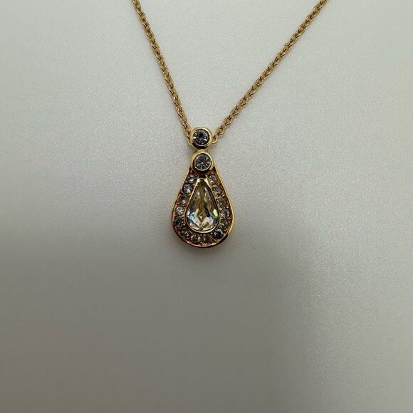 Dior Vintage Necklace Gold Tone Rhinestone Pendant Authenticated - Picture 1 of 11